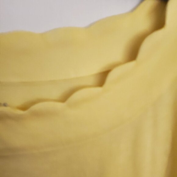 Talbots Yellow Scalloped Scoop Neck Pima Cotton Top Size Mp - Picture 3 of 4